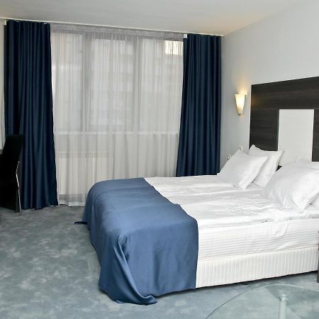 Hotel 4 Zona Sofia Ngoại thất bức ảnh