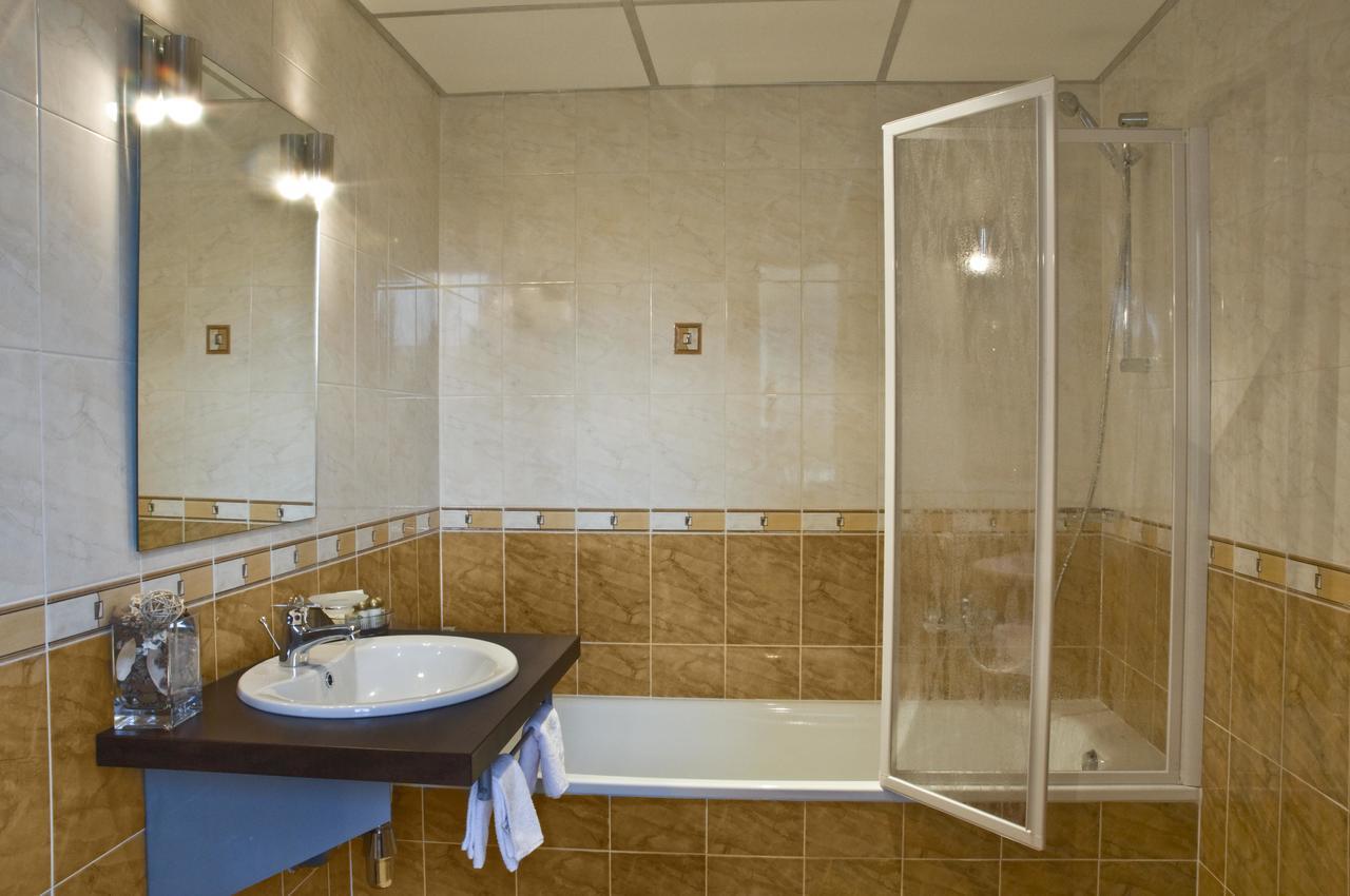 Hotel 4 Zona Sofia Ngoại thất bức ảnh