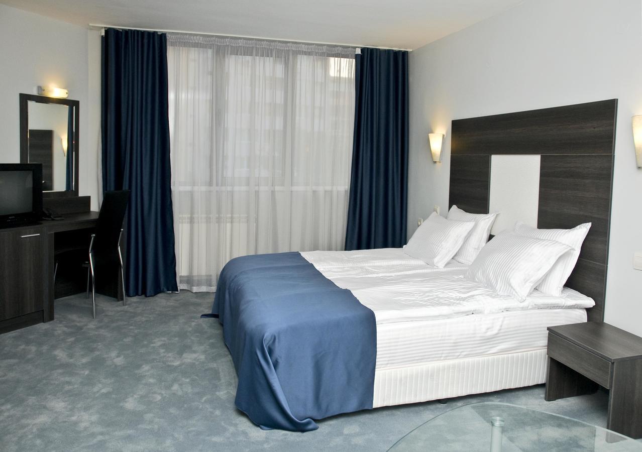 Hotel 4 Zona Sofia Ngoại thất bức ảnh