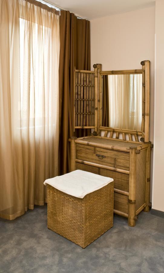 Hotel 4 Zona Sofia Ngoại thất bức ảnh